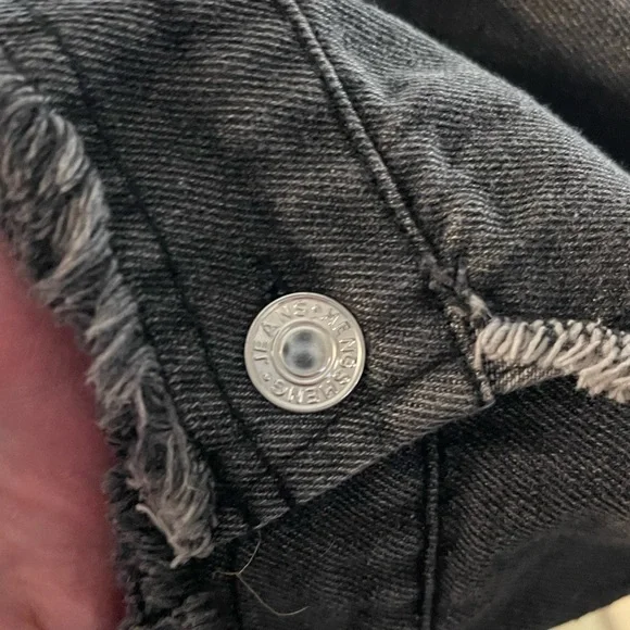 Jean jacket with rhinestone fringe - Picture 7 of 7